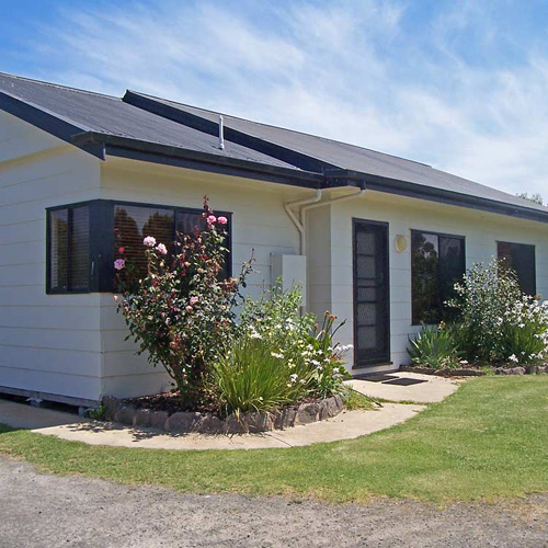 Pelican Waters Holiday Park Lodge